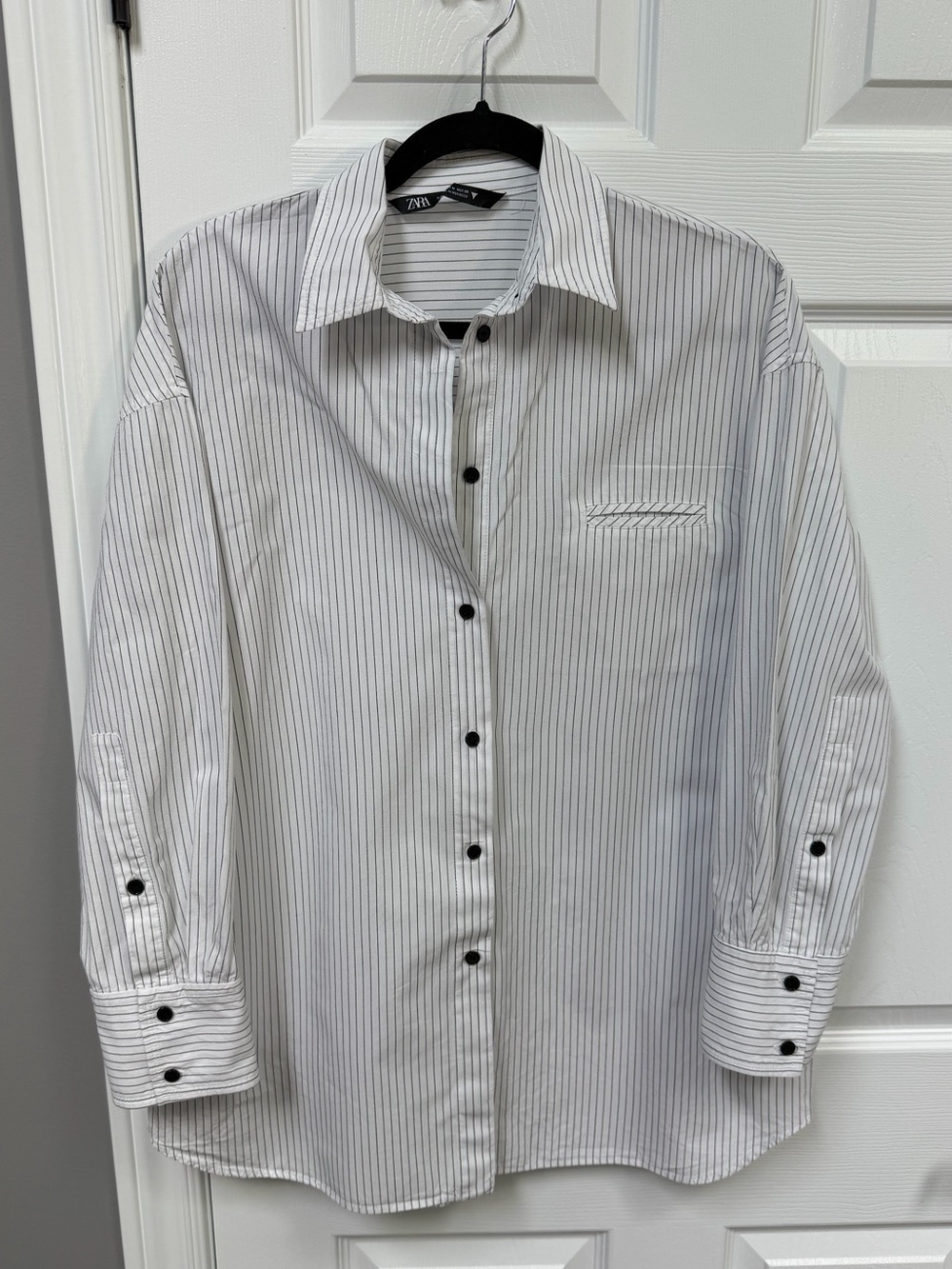 Zara White Button-Down Shirt with Black Pinstripes